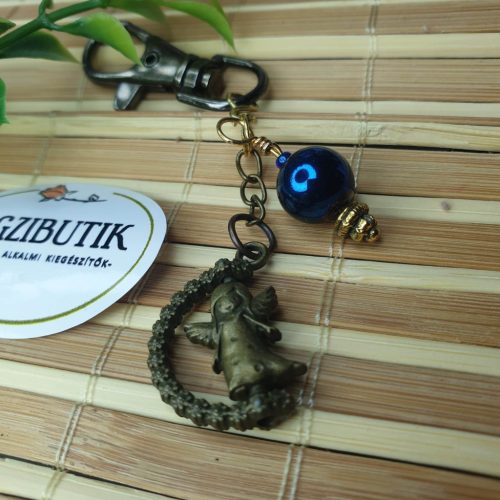 Angyalkás kulcstartó.