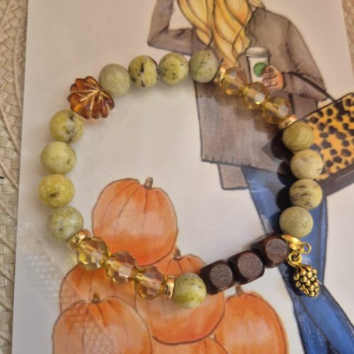 Achát ásványkarkötő levéllel.