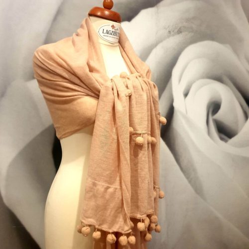 Bogyós pamut sál, stóla rózsaszín vagy törtfehér színben.