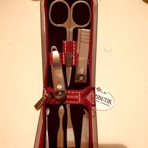 Bordó manikűr készlet