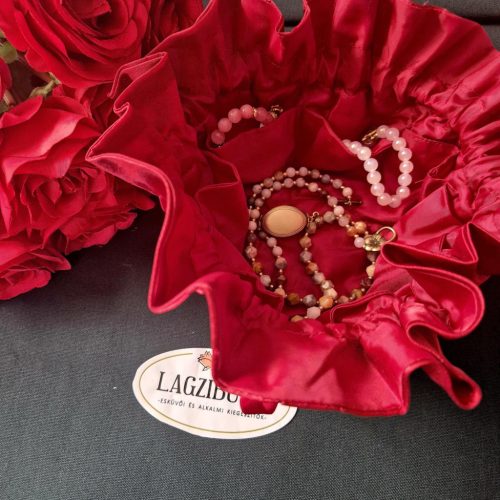 Bordó selyem ékszertartó, szütyő, vintage stílusban.