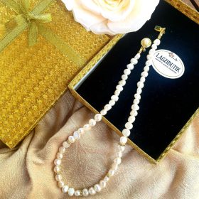   Tenyésztett édesvízi gyöngysor, cirkóniával díszítve.