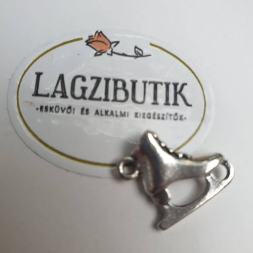 Korcsolya charm, fityegő, medál.