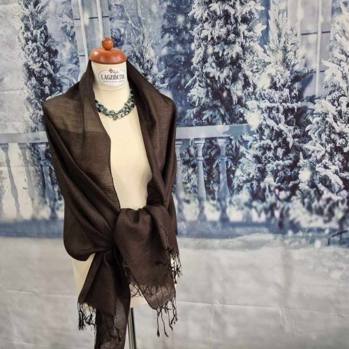 Csokoládé barna, rojtos alkalmi stóla, kendő.