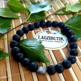   Fekete lávakő férfias karkötő, megkövült fa polygonnal.