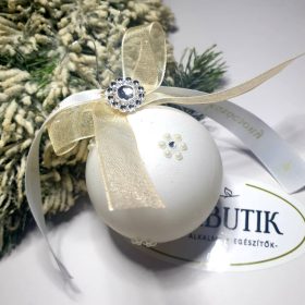   Fehér, gyöngyös-strasszos karácsonyfa dísz, gömb, függődísz.