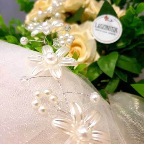 Gyöngyös hajbavaló