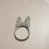Minnie-gyűrű, divatgyűrű strasszokkal.