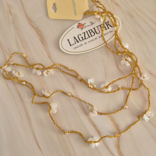 Horgolt nyaklánc/karkötő fehér virágokkal.