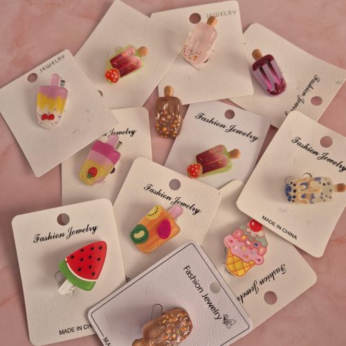 Jégkrém, kis hajcsipesz.