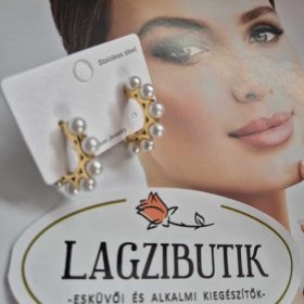 Karika fülbevaló gyöngyökkel, antiallergén.