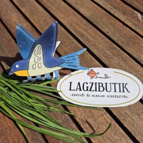 Kékcinke madaras hajcsipesz, hajbavaló.