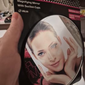 Nagyítós tükör, öntapadós.