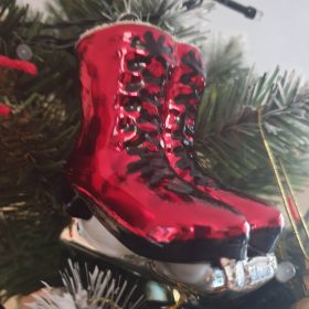   Piros üveg-korcsolya karácsonyfadísz, függődísz, dekoráció