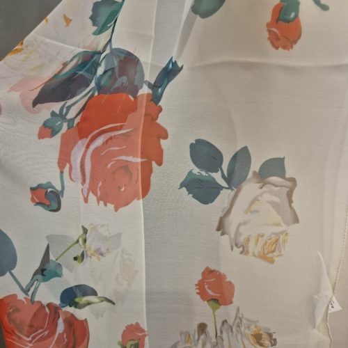 Krémszínű, virágos nyári kendő, stóla.