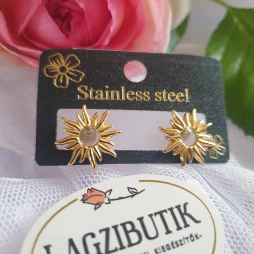 Antiallergén, napocska alakú fülbevaló.