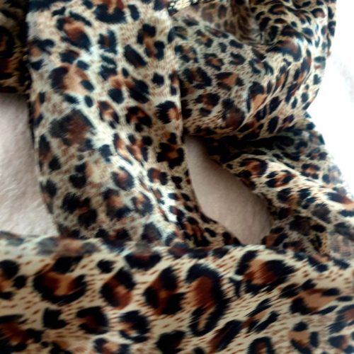 Ocelot mintás selyem sál, kendő.