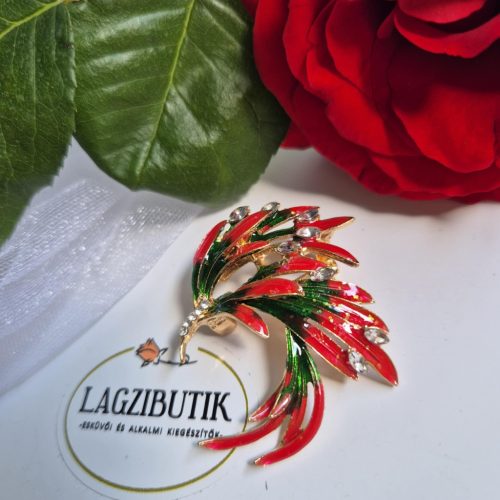 Piros paradicsommadár bross, kitűző.