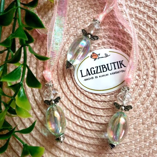 Angyalka porcelán szoknyában függődísz, aura gyönggyel.