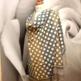 Szürke-kék strandkendő, kendő.