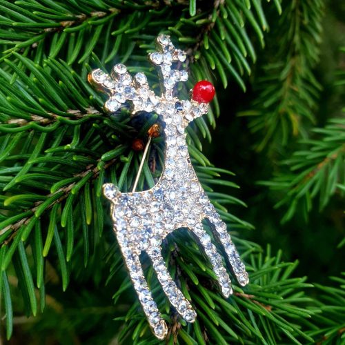 Karácsonyi ,,Rudolf a rénszarvas" bross, kitűző.