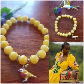   Sárga jáde ásványkarkötő, zománcozott madaras díszítéssel.