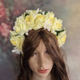 Sárga rózsás fejdísz, fejpánt.