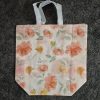 Virágos strandtáska, szatyor kétféle színben.