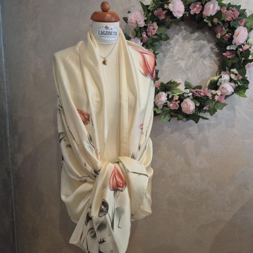 Szatén rózsás stóla