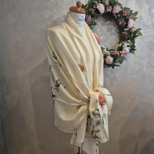 Szatén rózsás stóla