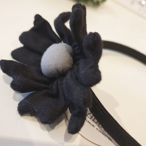 Fekete textil virág hajpánt