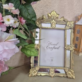 Tükrös szélű fotókeret, fényképkeret.