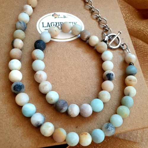 Türkiz színű amazonit nyaklánc-karkötő szett.