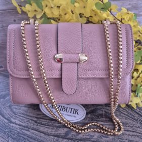 Válltáska láncos füllel, többféle színben.