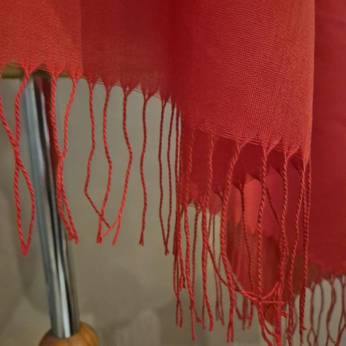 Vékony stóla, kendő.